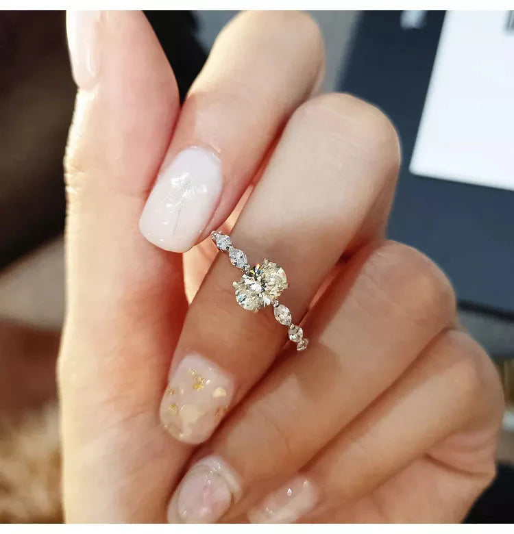 925 STERLING SILVER OVAL DIAMOND ENGAGEMENT RING