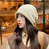 Pop style show face smaller stacked hat