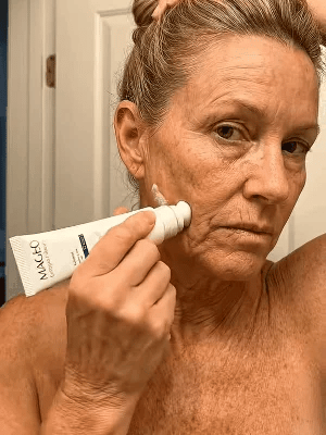 🏆Flash Sale⚡Collagen Fullerene Tightening Neck Cream