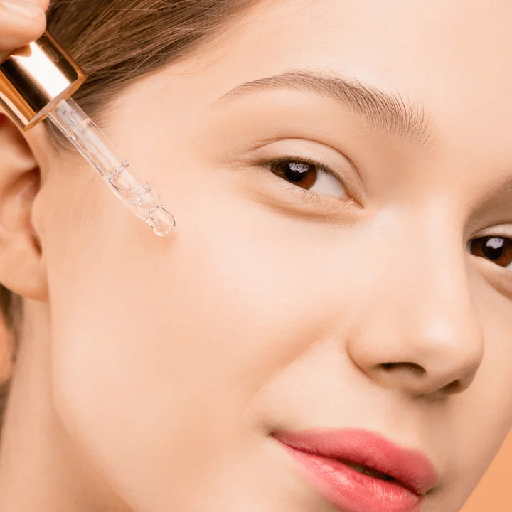 🔥Luxevéria Youth Rejuvenating Essence | Softens, smooths, and brightens mature skin